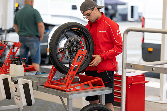 Static Wheel Balancing Vs. Dynamic: Which One’s Right For Your Ride ...